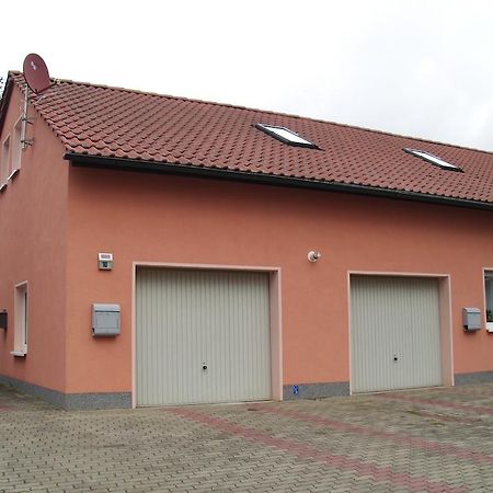 Ferienwohnung Am Dorfplatz Wittenberg Pokoj fotografie