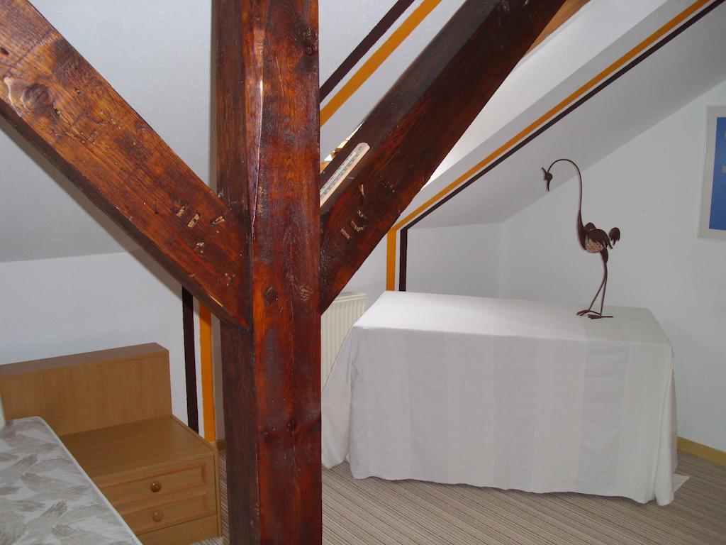 Ferienwohnung Am Dorfplatz Wittenberg Pokoj fotografie