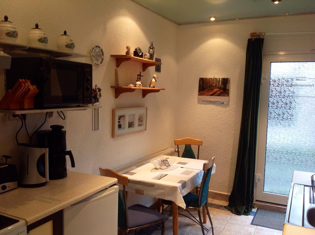 Ferienwohnung Am Dorfplatz Wittenberg Pokoj fotografie